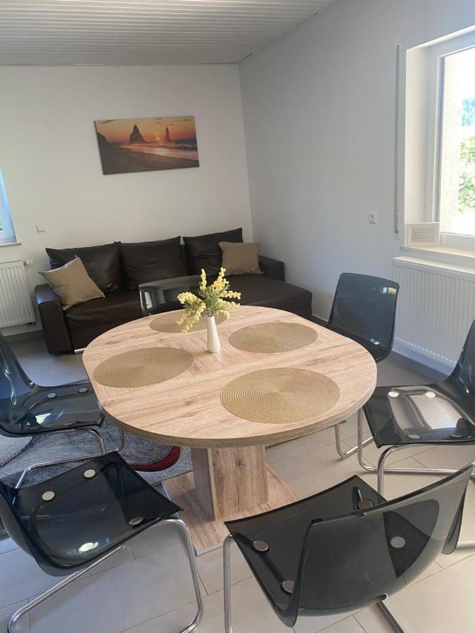 Tiger Apartment 2 Sinsheim Esterno foto